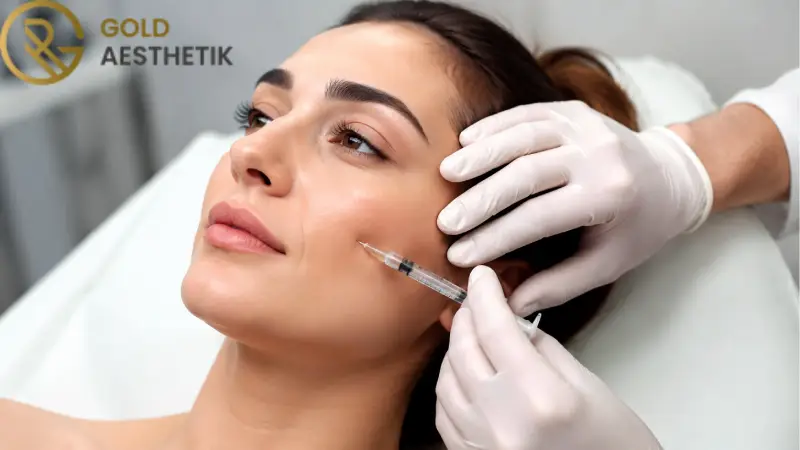 فیلر خط خنده و گونه | تفاوت کاربردها و انتخاب بهتر 6 زیبایی طبیعی با مراقبت پزشکی در گلد استتیک هامبورگ