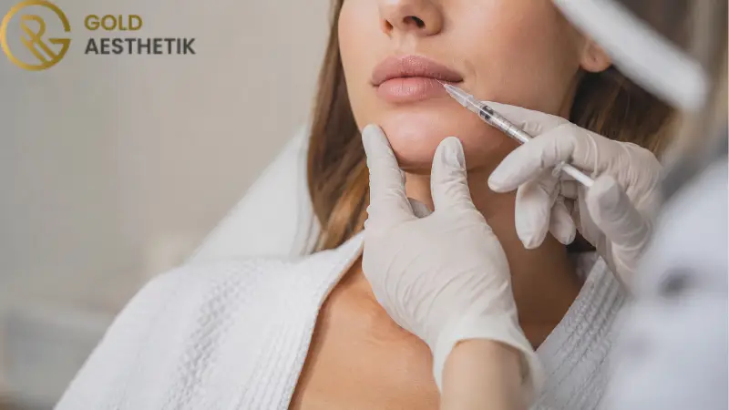 Natürliche Lippenauffüllungen in Hamburg ohne künstliches Aussehen Natürliche Lippenunterspritzung in Hamburg ohne künstliches Aussehen